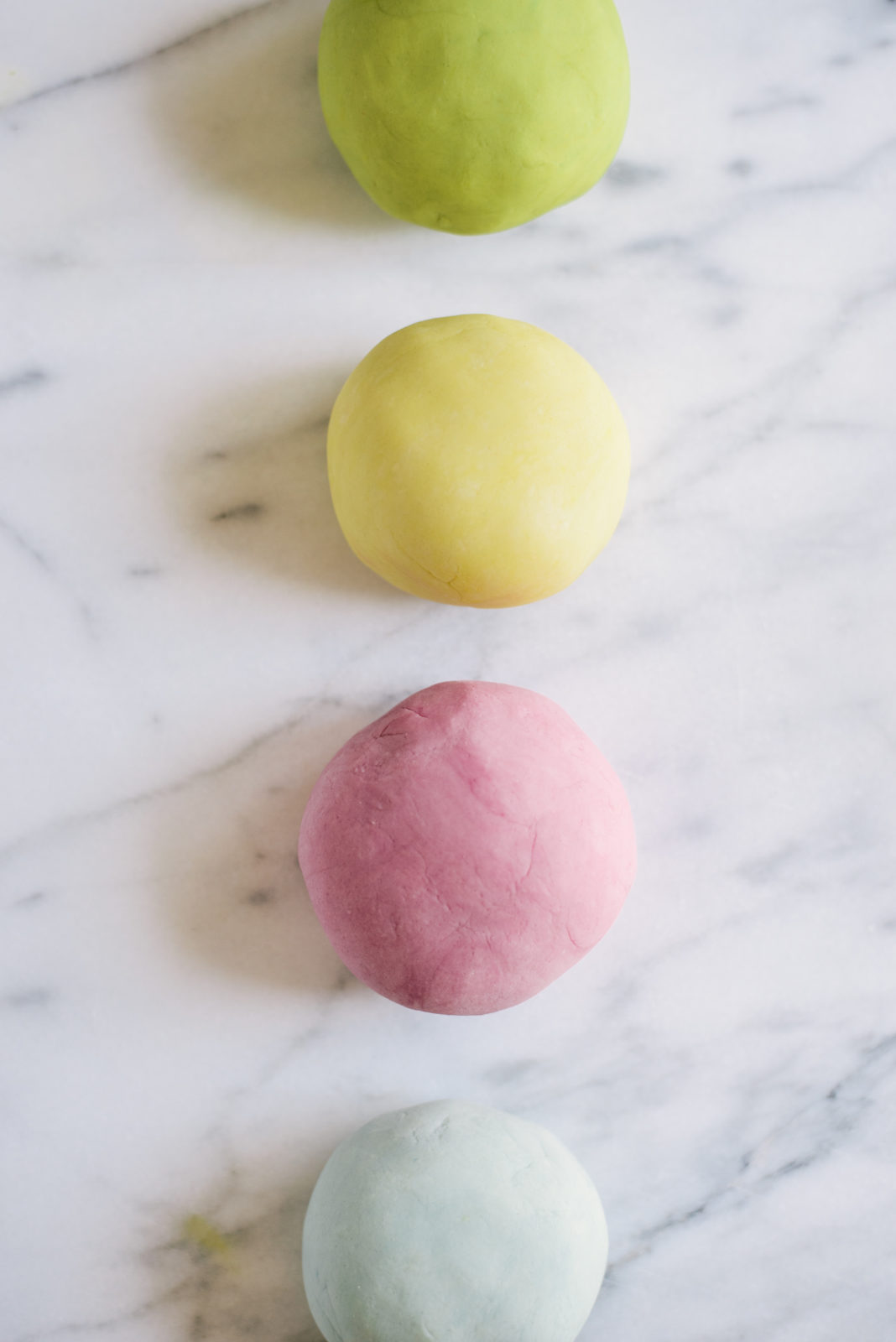 Essential Oil Play Dough Casey Wiegand of The Wiegands