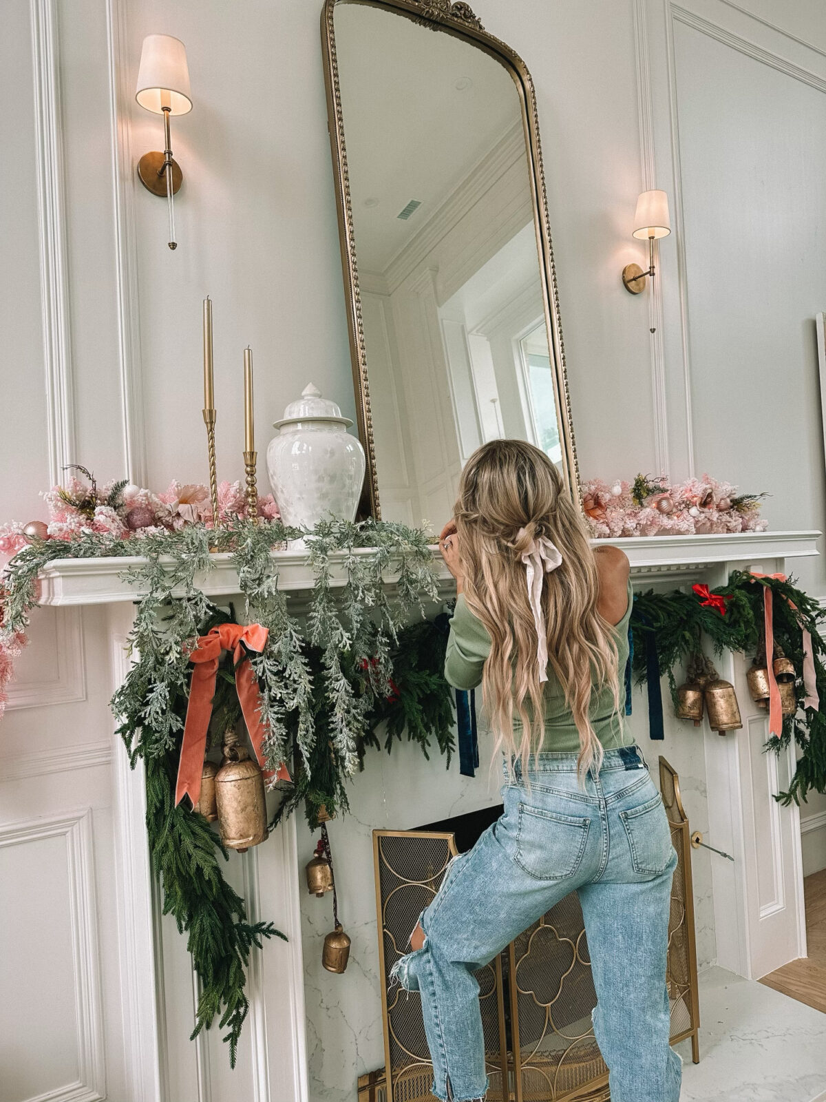 Holiday Gift Guide Home Decor Casey Wiegand of The Wiegands