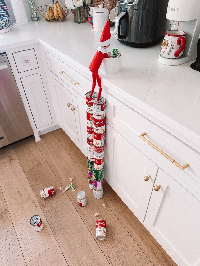 creative elf on the shelf