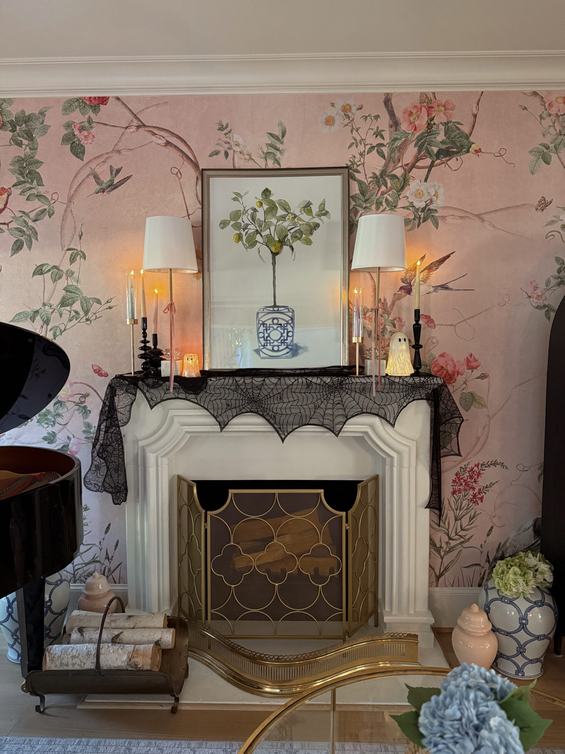 halloween mantle 2
