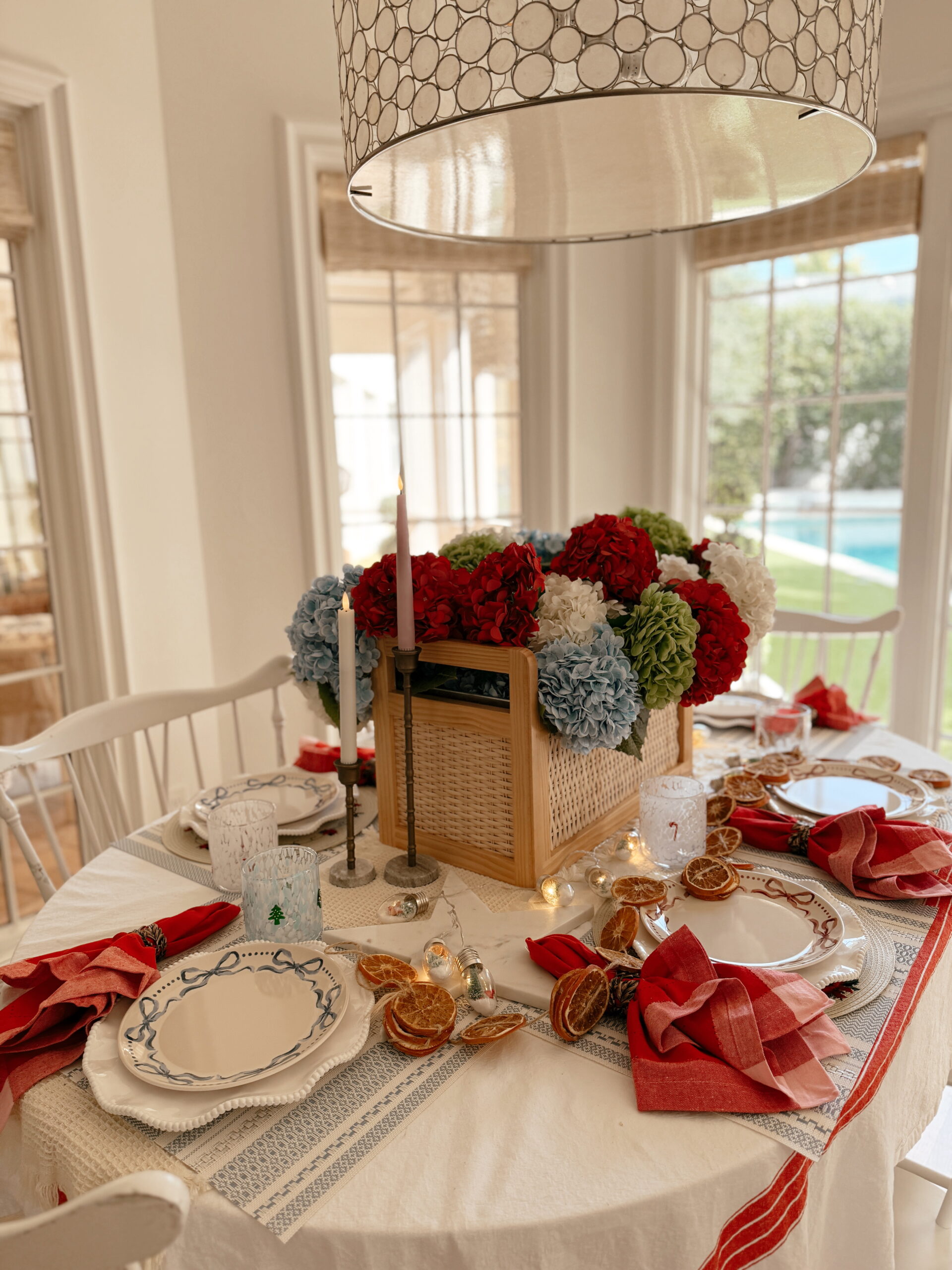 festive table decorations