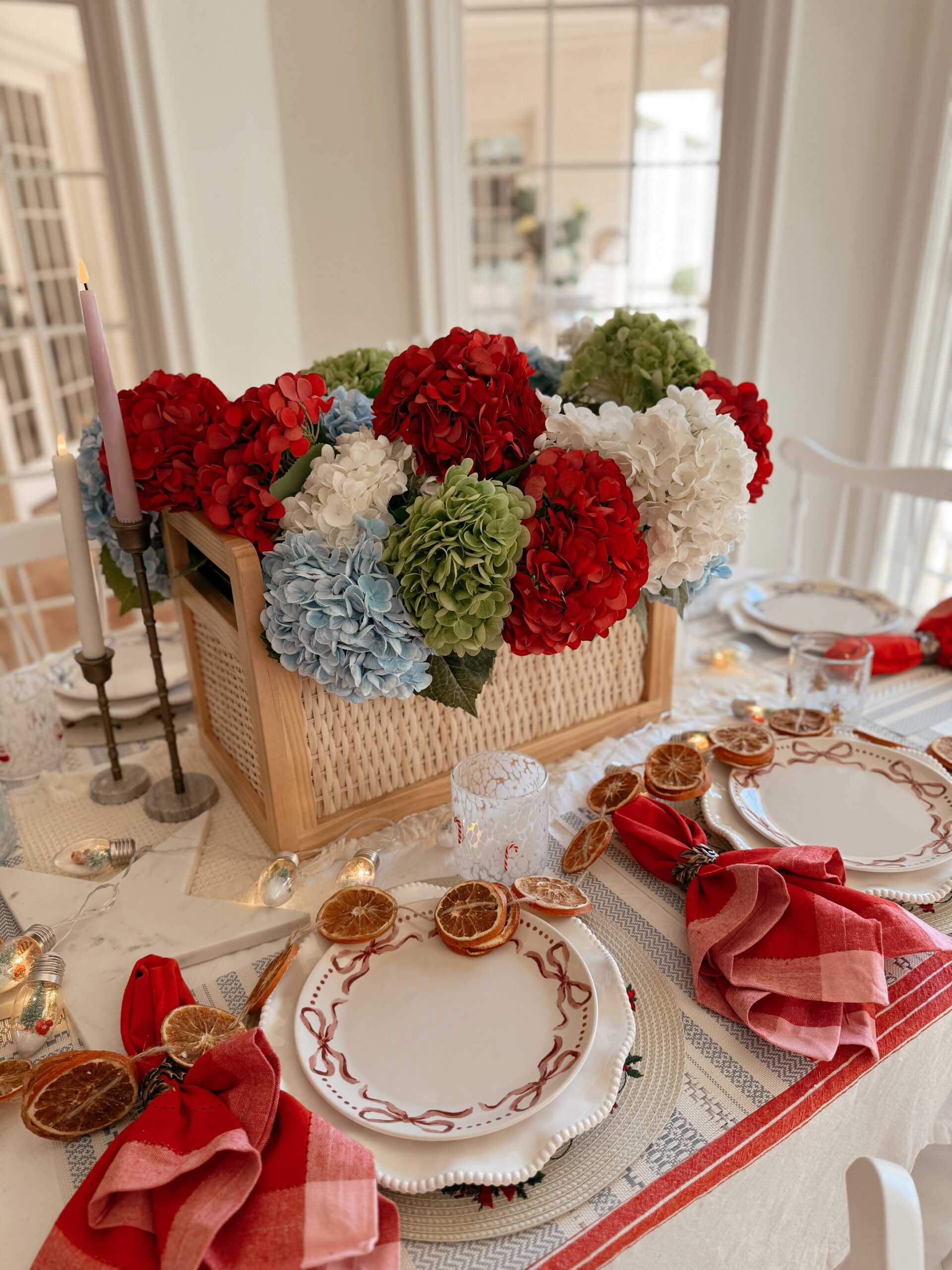 holiday tablescape inpiration
